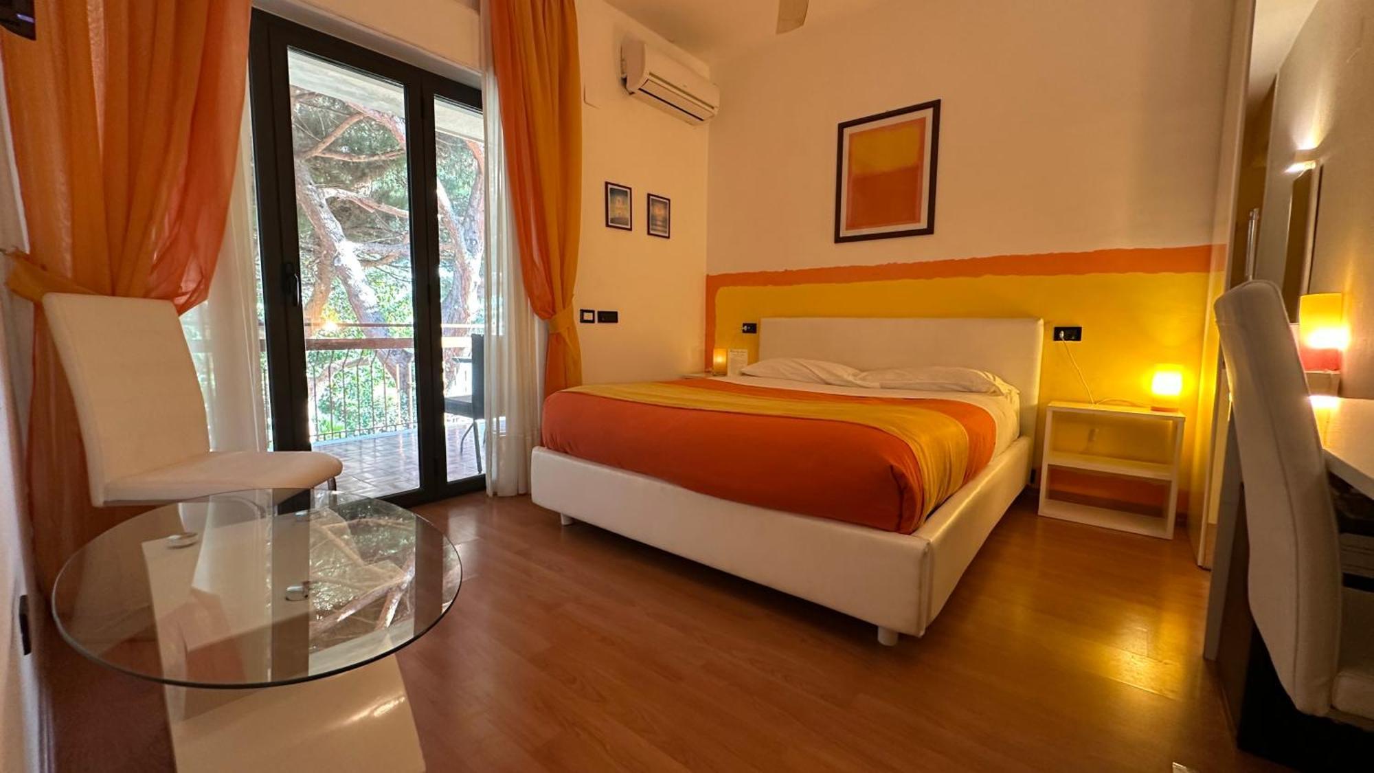 Superior Double or Twin Room Lake View